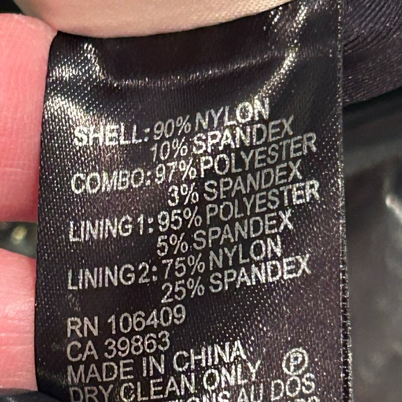 Stunning Black Jeweled Dress by Tahari. NWT. Never worn. Super Flattering - Picture 16 of 16